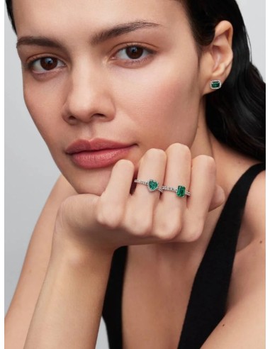 194506C01 - Anillo en plata de ley Halo Rectangular Verde Brillante