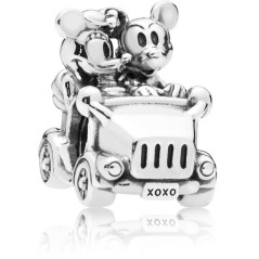 797174 - Charm Coche Vintage Minnie & Mickey de la colección Disney