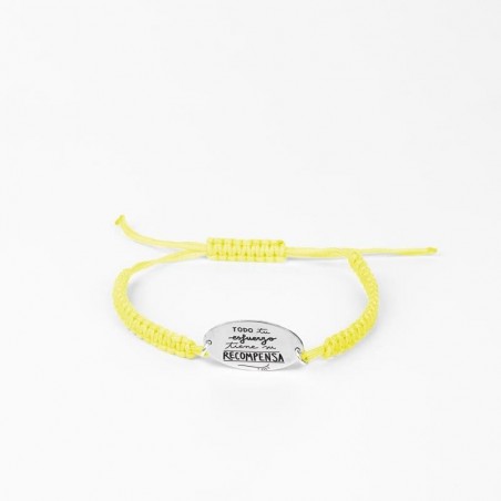 PER-626 - Pulsera de macramé ovalada 25x13,5 mMem con la inscripción "Todo esfuerzo tiene su recompensa"