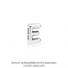 Petite Memories plata de ley Pandora Letra E