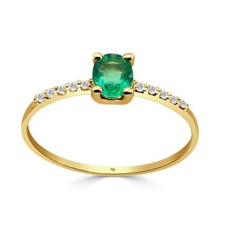 Anillo de oro de ley con esmeralda oval y 10 diamantes talla brillante