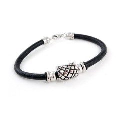 5045P01010 - Pulsera Viceroy Fashion para hombre en piel, acero y esmalte.