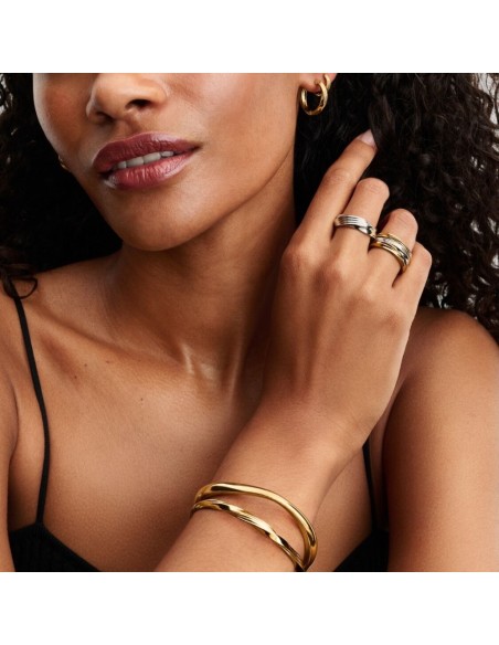 563869C00 - Brazalete Abierto Retorcido en Baño de Oro de 14k – Pandora Essence